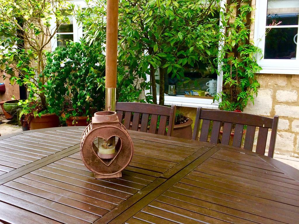 Troy House Acomodação com café da manhã Painswick Exterior foto